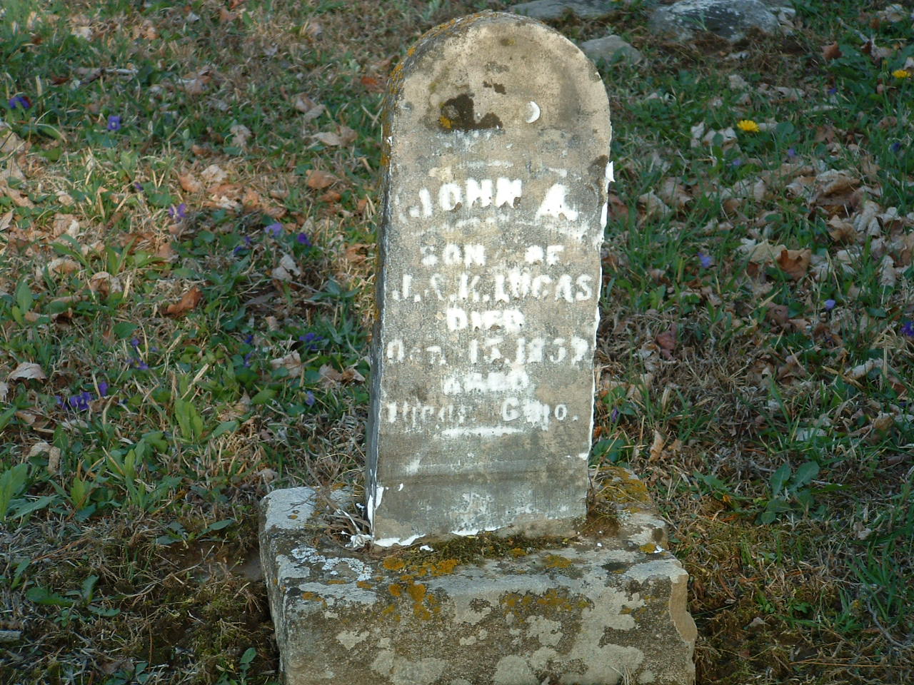 Lucas Cemetery Photos